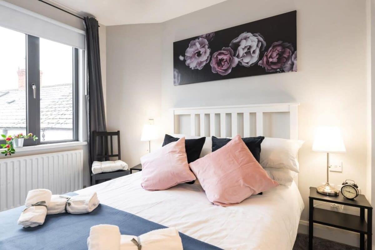 Vakantiehuis Location 2 Bedroom 2 Bathroom Fast Wifi